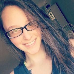 Meet your Posher, Kaitlyn